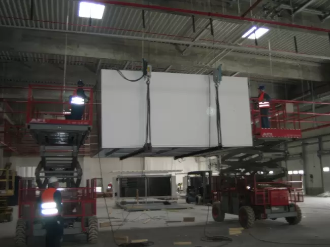  Penthousekühler Montage unter Dachkonstruktion 003-topaz-enhance.jpg